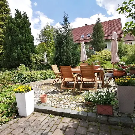 Apfelbluete Und Paradies *