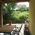 Willa Apfelbluete Und Paradies *